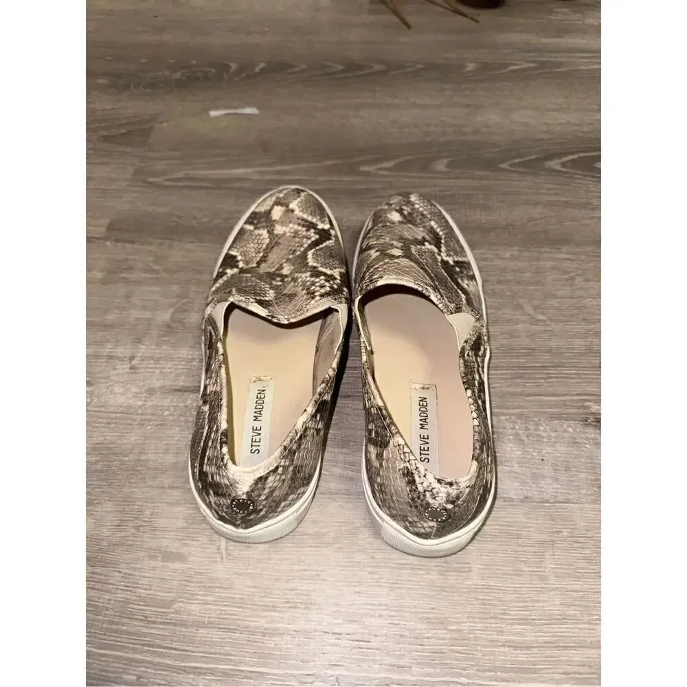Steve Madden Snake Skin Slip On Shoes 9.5